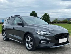 Grau Gebraucht 2020 Ford Focus Kombi | 16.490 € (Fairer Preis)
