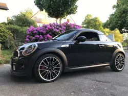 Schwarz Gebraucht 2012 Mini Cooper SD Kleinwagen | 9.900 € (Fairer Preis)