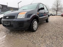 Grau Gebraucht 2009 Ford Fusion Ambiente Limousine | 1.890 € (Guter Preis)