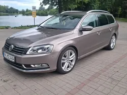 Beige Gebraucht 2011 VW Passat Highline Limousine | 8.900 € (Fairer Preis)