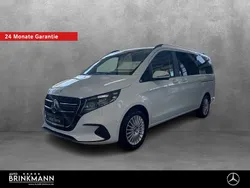 Weiß Gebraucht 2024 Mercedes V250 Style Van / Kleinbus | 72.990 € (Fairer Preis)