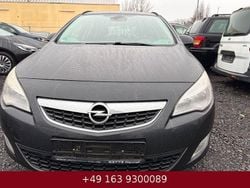 Schwarz Gebraucht 2012 Opel Astra Eco Kombi | 1.650 € (Superpreis)