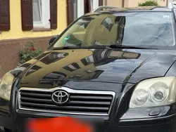 Schwarz Gebraucht 2005 Toyota Avensis Kombi | 1.700 € (Fairer Preis)