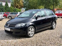 Schwarz Gebraucht 2010 VW Golf Plus Cross Comfortline Van / Kleinbus | 3.990 € (Fairer Preis)