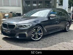 Sophistograu Gebraucht 2018 BMW 550 Kombi | 32.000 € (Guter Preis)