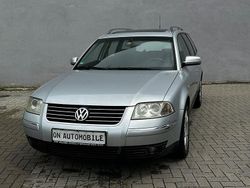 Silber Gebraucht 2003 VW Passat Trendline Kombi | 1.490 € (Superpreis)
