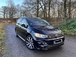 Schwarz Gebraucht 2018 VW Touran R-line Van / Kleinbus | 16.700 € (Guter Preis)
