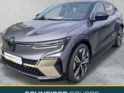 Rafalegrau/dach in schwarz Gebraucht 2024 Renault Mégane Iconic Limousine | 44.490 € (Teuer)