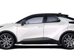Platinum weiß perleffek... Neu 2025 Toyota C-HR SUV | 32.296 € (Superpreis)