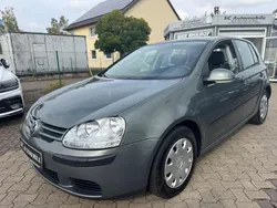 Grün Gebraucht 2004 VW Golf V Trendline Limousine | 2.499 € (Fairer Preis)