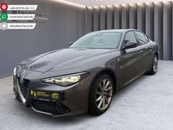 Grigio vesuvio Gebraucht 2024 Alfa Romeo Giulia Ti Limousine | 33.490 € (Superpreis)