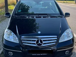 Schwarz Gebraucht 2010 Mercedes A180 Kleinwagen | 2.700 € (Superpreis)