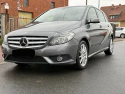 Grau Gebraucht 2012 Mercedes B200 Van / Kleinbus | 7.950 € (Fairer Preis)