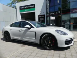Porsche Panamera Turbo