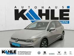 Grau Gebraucht 2023 VW Golf VIII Move Limousine | 24.690 € (Fairer Preis)