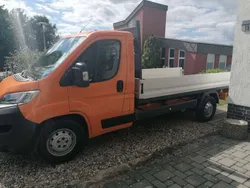 Rot Gebraucht 2019 Citroën Jumper Van / Kleinbus | 23.562 € (Teuer)