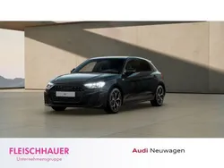 Mythosschwarz metallic Neu 2025 Audi A1 Sportback S-Line Kleinwagen | 36.990 € (Fairer Preis)