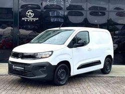 Weiß Gebraucht 2024 Opel Combo Van / Kleinbus | 18.990 € (Fairer Preis)