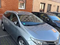 Gebraucht 2015 Toyota Auris Hybrid Life Kombi | 9.500 € (Fairer Preis)