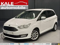 Weiß Gebraucht 2015 Ford Grand C-Max Titanium Van / Kleinbus | 8.490 € (Fairer Preis)