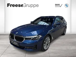 Blau Gebraucht 2022 BMW 520 | 39.990 € (Fairer Preis)