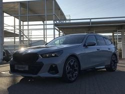 Grau Gebraucht 2025 BMW 520 M Sport Limousine | 58.890 € (Superpreis)