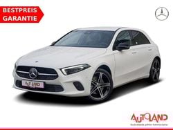 Schwarz Gebraucht 2022 Mercedes A250 Limousine | 23.950 € (Guter Preis)