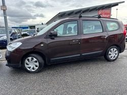 Braun Gebraucht 2016 Dacia Lodgy Lauréate Van / Kleinbus | 2.499 € (Superpreis)