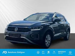 Grau Gebraucht 2024 VW T-Roc Life SUV | 30.550 € (Fairer Preis)