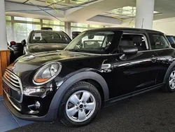 Schwarz Gebraucht 2015 Mini ONE Salt Kleinwagen | 7.990 € (Fairer Preis)