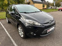 Schwarz Gebraucht 2011 Ford Fiesta Kleinwagen | 3.200 €