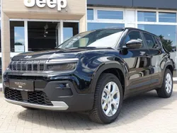 Schwarz Neu 2025 Jeep Avenger EV Altitude SUV | 35.980 € (Etwas zu teuer)
