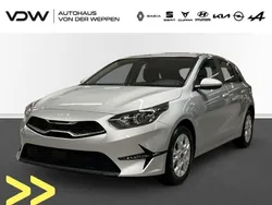 Silber Neu 2025 Kia Ceed Vision Limousine | 27.450 € (Fairer Preis)