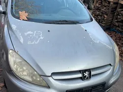 Silber Gebraucht 2002 Peugeot 307 Kombi | 550 € (Guter Preis)