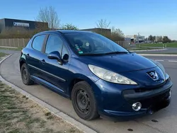Blau Gebraucht 2008 Peugeot 207 Limousine | 1.700 € (Fairer Preis)