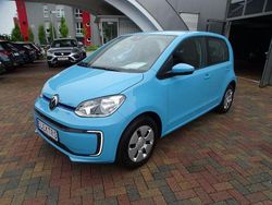 Blau Gebraucht 2021 VW e-up! Kleinwagen | 12.750 € (Fairer Preis)