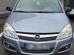Blau Gebraucht 2008 Opel Astra Kombi | 700 € (Superpreis)