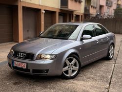 Silber Gebraucht 2004 Audi A4 Limousine | 2.599 € (Fairer Preis)