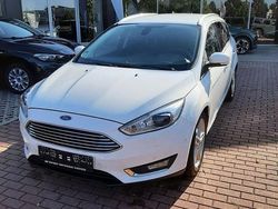 Weiß Gebraucht 2017 Ford Focus Titanium Kombi | 12.490 € (Fairer Preis)
