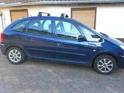 Blau Gebraucht 2005 Citroën Xsara Picasso Exclusive Van / Kleinbus | 1.800 € (Fairer Preis)