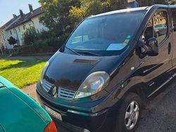 Schwarz Gebraucht 2014 Renault Trafic Black Edition Van | 12.800 €