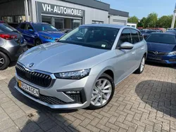 Brilliantsilber metallic Neu 2025 Skoda Scala Kleinwagen | 27.350 € (Teuer)