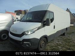 Weiß Gebraucht 2015 Iveco Daily Van / Kleinbus | 9.950 € (Guter Preis)