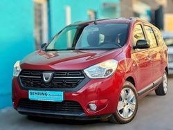Rot Gebraucht 2019 Dacia Lodgy Comfort Van / Kleinbus | 12.490 € (Fairer Preis)