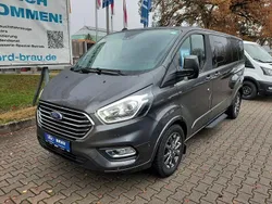 Grau Gebraucht 2021 Ford Tourneo Custom Titanium Van / Kleinbus | 34.990 € (Teuer)