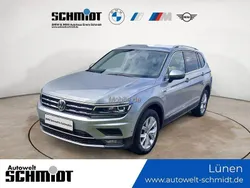 Silber Gebraucht 2019 VW Tiguan Allspace Highline SUV | 20.690 €