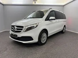 Weiß Gebraucht 2022 Mercedes V220 Edition Van / Kleinbus | 47.299 € (Fairer Preis)