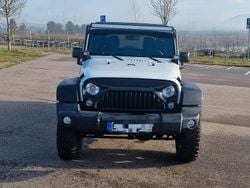 Weiß Gebraucht 2017 Jeep Wrangler Unlimited Sport SUV | 33.900 € (Guter Preis)
