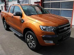 Orange (metallic) Gebraucht 2016 Ford Ranger Wildtrack Abholung | 19.999 € (Fairer Preis)