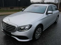 Iridiumsilber metalliclack Gebraucht 2018 Mercedes E220 Kombi | 21.999 € (Superpreis)